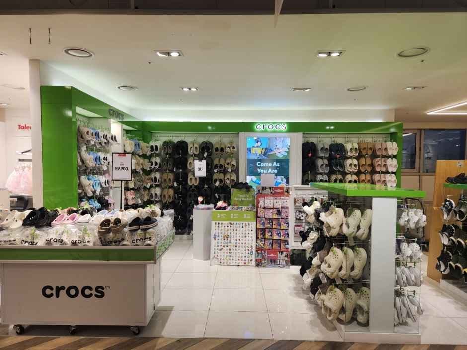 크록스 NC 신구로점