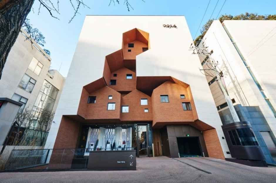 0914 도산공원 플래그십 스토어
